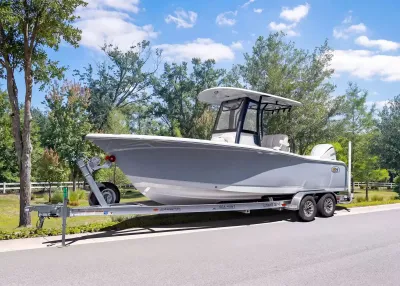 2027 Sea Hunt Ultra 239SE