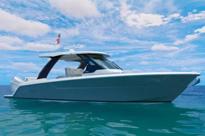 2027 Tiara Yachts 35 LS