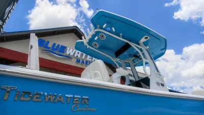 2027 Tidewater 2500 Carolina Bay