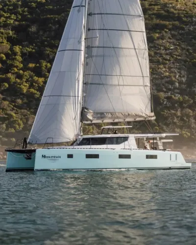 2027 Vision 444ES