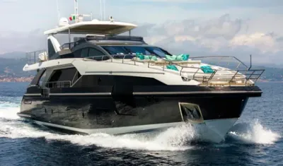 27 METRI 88' Azimut 2019