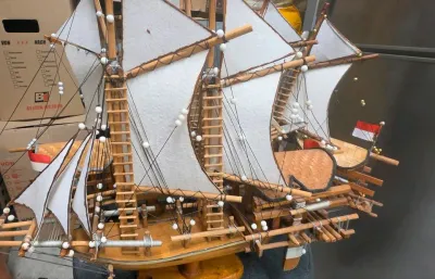 3 kleine Segelboote