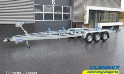 3500kg