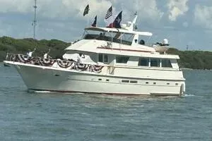 65' Hatteras 1988