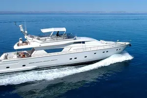 80' Ferretti Yachts 1997