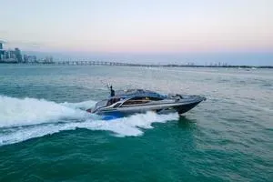 80' Pershing 2021