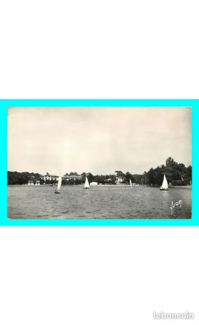 A748 / 277 40 - Hossegor Voiliers sur le lac