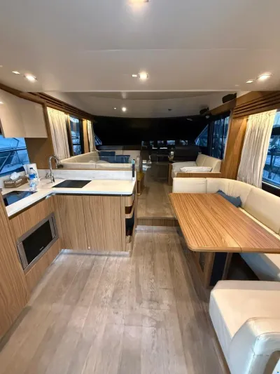 Absolute 56 FLY 2015