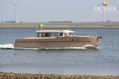 ALIBI 44 LONG RANGE TRAWLER motor yacht for sale