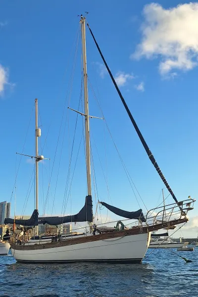 Alloy Yachts Cruising Ketch 1998