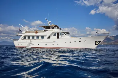 AMPHITRITE | Luxury Motor Yacht for Sale | C&N
