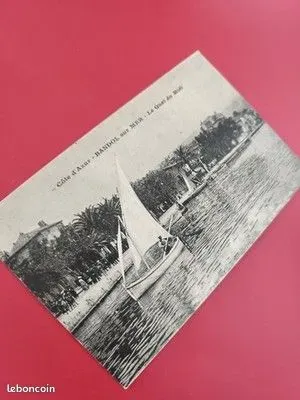 Ancienne carte postale Bandol Côte d?Azur oblitérée, voilier, noir et blanc