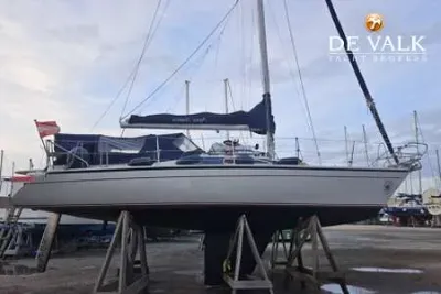 AVANCE 36 sailing yacht for sale