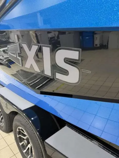 Axis T235