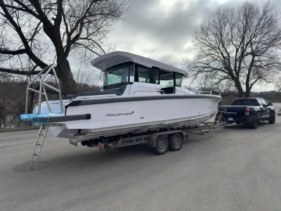 Axopar 29 XC Cross Cabin
