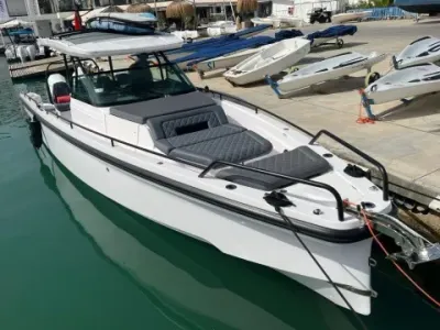 Axopar 37 SUN TOP