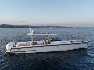 Axopar 37 Sun Top