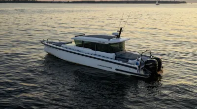 Axopar 37 XC CROSS CABIN