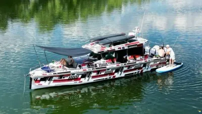 Axopar 37 XC Cross Cabin