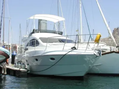 Azimut 39