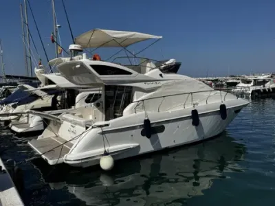 Azimut 40