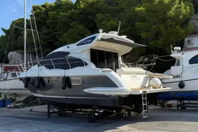 Azimut 40S