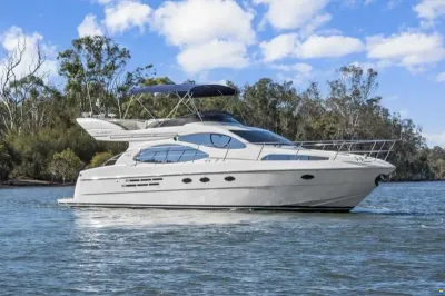 Azimut 46
