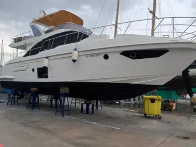 Azimut 50 Fly