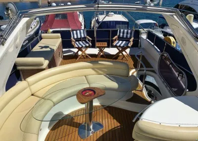 Azimut 55