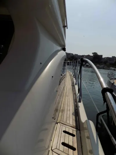 Azimut 55E
