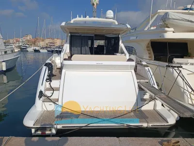Azimut 55S