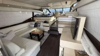 Azimut 58 (60) FLY