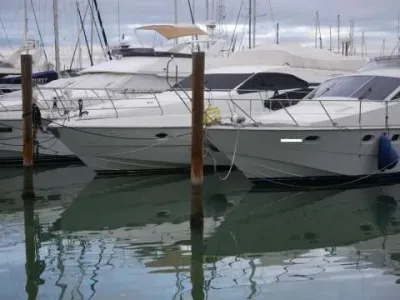 Azimut 58