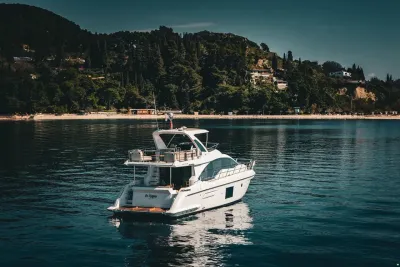 Azimut Fly 55