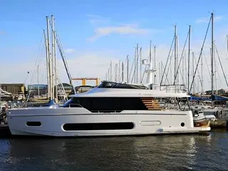 Azimut MAGELLANO 60