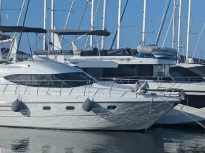 Azimut Trenta Sei