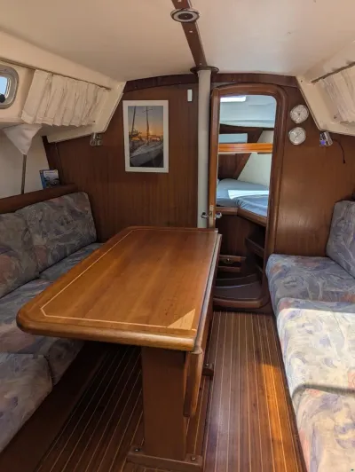 Bavaria 30 plus