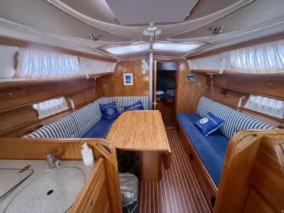 Bavaria 33 Cruiser