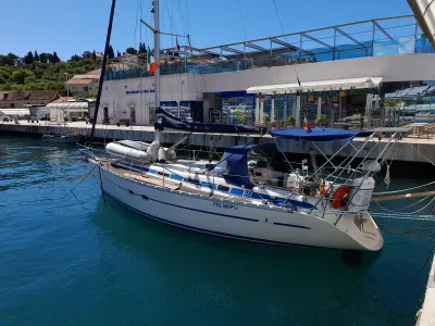 Bavaria 350 Lagoon 1993 Cruising Yacht