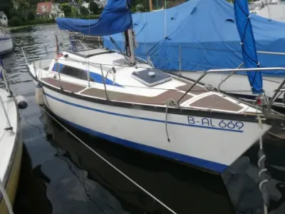 Bavaria 760