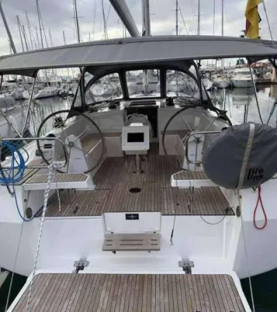 Bavaria C42