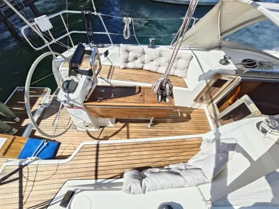 Bavaria Cruiser 33