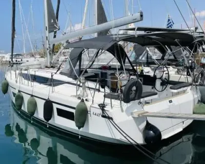 Bavaria Cruiser C42