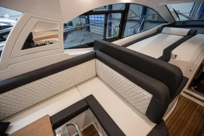 Bavaria SR41HT