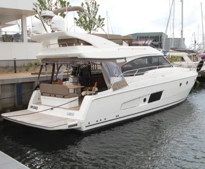 Bavaria Virtess 420 Fly