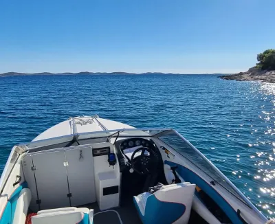 Bayliner 1851