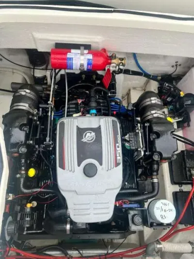 Bayliner 742R