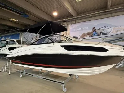 Bayliner VR5 Cuddy IB