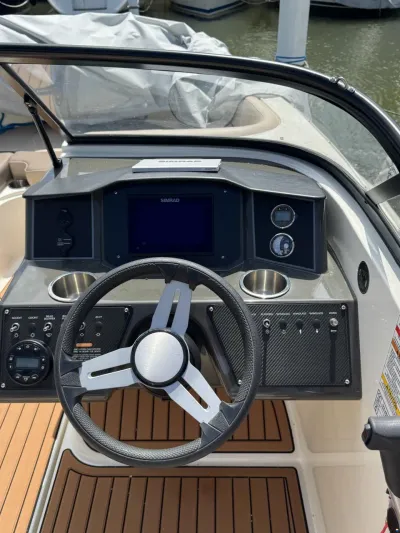 Bayliner VR5E