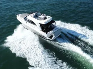 Beneteau Antares 30